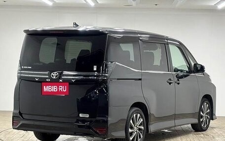 Toyota Voxy III, 2021 год, 3 100 222 рублей, 7 фотография