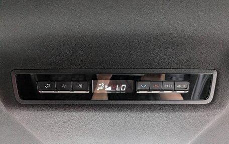 Toyota Voxy III, 2021 год, 3 100 222 рублей, 22 фотография