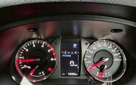 Toyota Hilux VIII, 2024 год, 5 000 000 рублей, 9 фотография