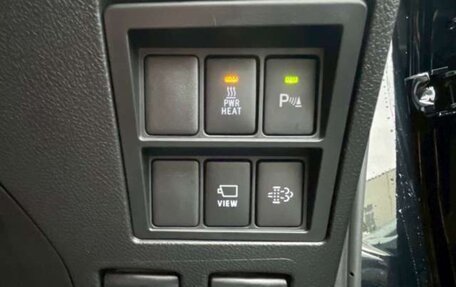 Toyota Hilux VIII, 2024 год, 5 000 000 рублей, 13 фотография