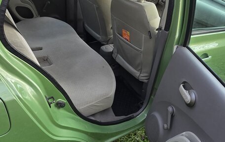 Nissan Micra III, 2004 год, 587 000 рублей, 7 фотография