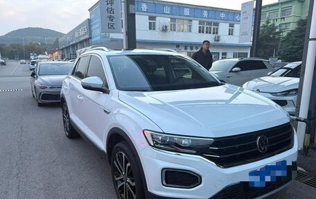 Volkswagen T-Roc I, 2021 год, 1 400 000 рублей, 3 фотография