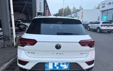 Volkswagen T-Roc I, 2021 год, 1 400 000 рублей, 5 фотография