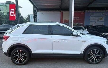 Volkswagen T-Roc I, 2021 год, 1 400 000 рублей, 4 фотография