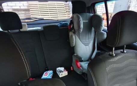 Renault Sandero I, 2012 год, 600 000 рублей, 5 фотография