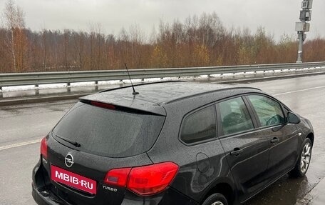 Opel Astra J, 2012 год, 560 000 рублей, 3 фотография