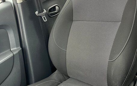 Renault Logan II, 2022 год, 1 100 000 рублей, 11 фотография