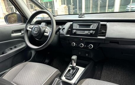 Honda Fit, 2021 год, 1 000 000 рублей, 15 фотография