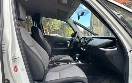 Honda Fit, 2021 год, 1 000 000 рублей, 12 фотография