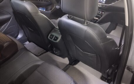 Opel Insignia II рестайлинг, 2018 год, 1 670 000 рублей, 7 фотография