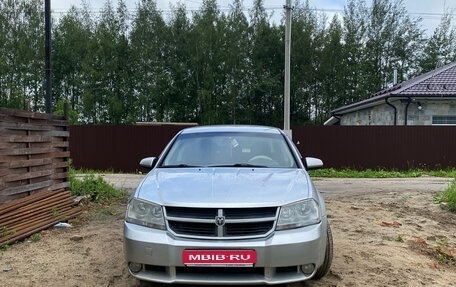 Dodge Avenger II рестайлинг, 2007 год, 570 000 рублей, 1 фотография