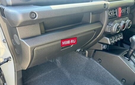 Suzuki Jimny, 2022 год, 1 575 007 рублей, 21 фотография