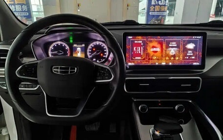 Geely Coolray I, 2022 год, 1 380 000 рублей, 10 фотография