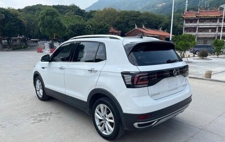Volkswagen T-Cross I, 2022 год, 1 310 100 рублей, 6 фотография