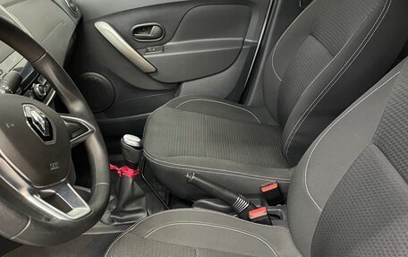 Renault Logan II, 2022 год, 1 299 999 рублей, 16 фотография