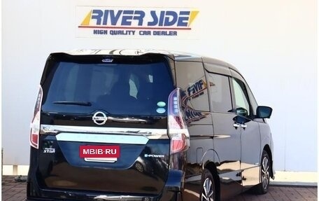 Nissan Serena IV, 2021 год, 1 600 000 рублей, 5 фотография