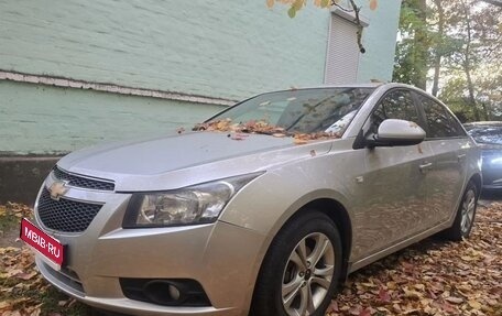 Chevrolet Cruze II, 2011 год, 600 000 рублей, 1 фотография