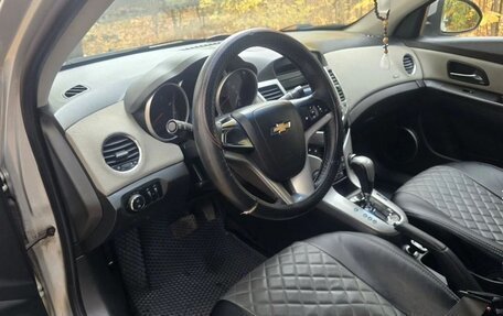 Chevrolet Cruze II, 2011 год, 600 000 рублей, 4 фотография