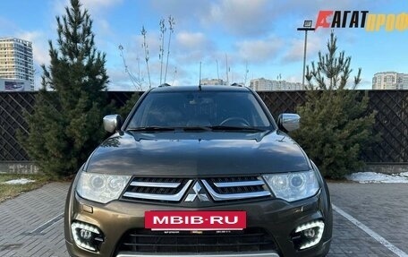 Mitsubishi Pajero Sport II рестайлинг, 2015 год, 2 000 000 рублей, 6 фотография
