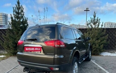 Mitsubishi Pajero Sport II рестайлинг, 2015 год, 2 000 000 рублей, 8 фотография