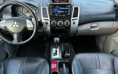 Mitsubishi Pajero Sport II рестайлинг, 2015 год, 2 000 000 рублей, 18 фотография