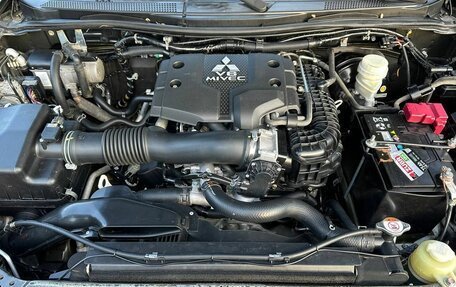 Mitsubishi Pajero Sport II рестайлинг, 2015 год, 2 000 000 рублей, 21 фотография