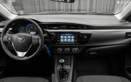 Toyota Corolla, 2013 год, 910 000 рублей, 10 фотография