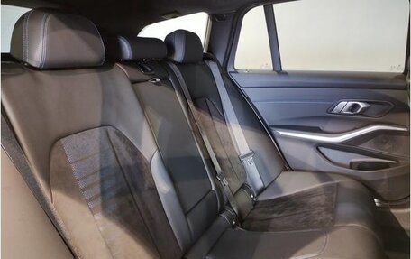 BMW 3 серия, 2022 год, 2 525 885 рублей, 10 фотография