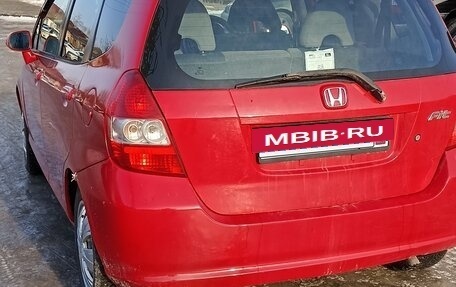 Honda Fit III, 2002 год, 370 000 рублей, 4 фотография