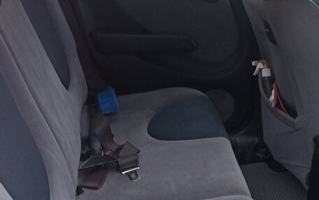 Honda Fit III, 2002 год, 370 000 рублей, 16 фотография