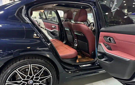 BMW 3 серия, 2022 год, 2 865 690 рублей, 13 фотография