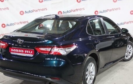 Toyota Camry, 2020 год, 1 990 000 рублей, 4 фотография