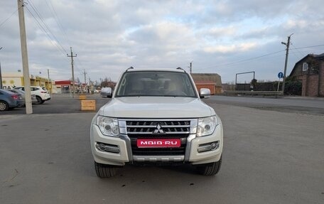 Mitsubishi Pajero IV, 2017 год, 2 399 900 рублей, 1 фотография