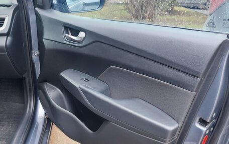 Hyundai Solaris II рестайлинг, 2019 год, 1 200 000 рублей, 15 фотография