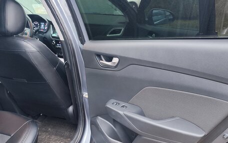 Hyundai Solaris II рестайлинг, 2019 год, 1 200 000 рублей, 14 фотография