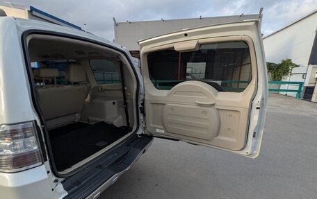 Mitsubishi Pajero IV, 2017 год, 2 399 900 рублей, 16 фотография