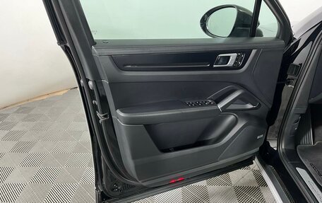 Porsche Cayenne III, 2021 год, 9 999 000 рублей, 9 фотография