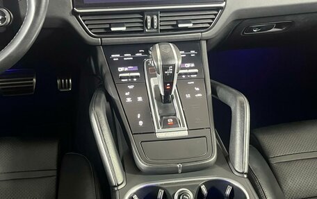 Porsche Cayenne III, 2021 год, 9 999 000 рублей, 23 фотография