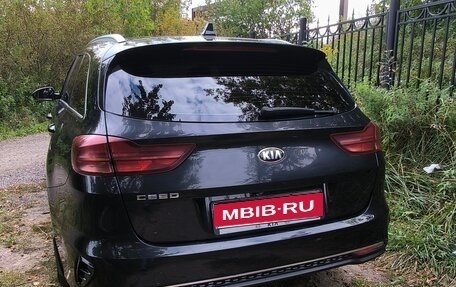 KIA cee'd III, 2019 год, 1 590 000 рублей, 2 фотография