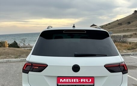 Volkswagen Tiguan II, 2019 год, 3 499 999 рублей, 6 фотография