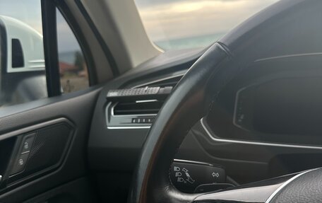 Volkswagen Tiguan II, 2019 год, 3 499 999 рублей, 14 фотография