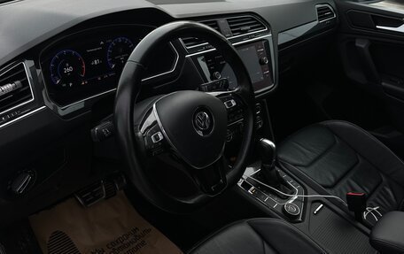 Volkswagen Tiguan II, 2019 год, 3 499 999 рублей, 9 фотография