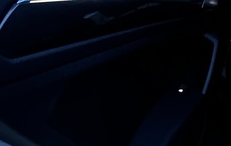 Volkswagen Tiguan II, 2019 год, 3 499 999 рублей, 25 фотография