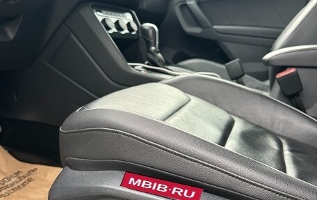 Volkswagen Tiguan II, 2019 год, 3 499 999 рублей, 18 фотография