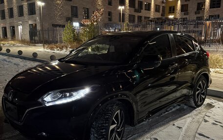 Honda Vezel, 2017 год, 1 290 000 рублей, 2 фотография