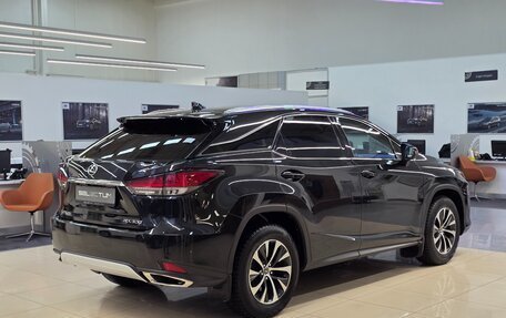 Lexus RX IV рестайлинг, 2021 год, 4 590 000 рублей, 7 фотография