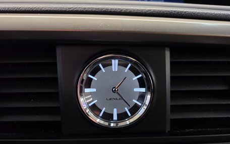 Lexus RX IV рестайлинг, 2021 год, 4 590 000 рублей, 20 фотография