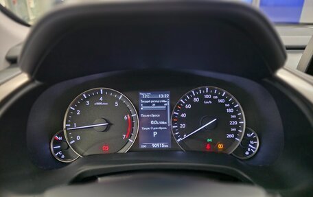 Lexus RX IV рестайлинг, 2021 год, 4 590 000 рублей, 17 фотография