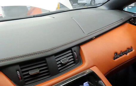 Lamborghini Aventador I рестайлинг, 2018 год, 32 517 000 рублей, 11 фотография