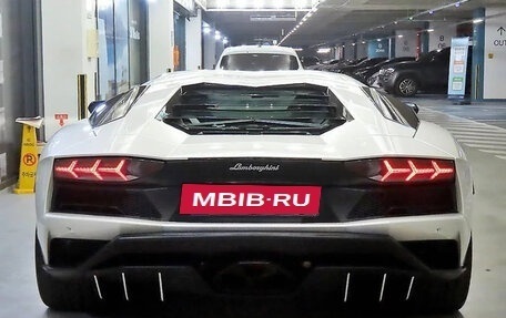 Lamborghini Aventador I рестайлинг, 2018 год, 32 517 000 рублей, 5 фотография